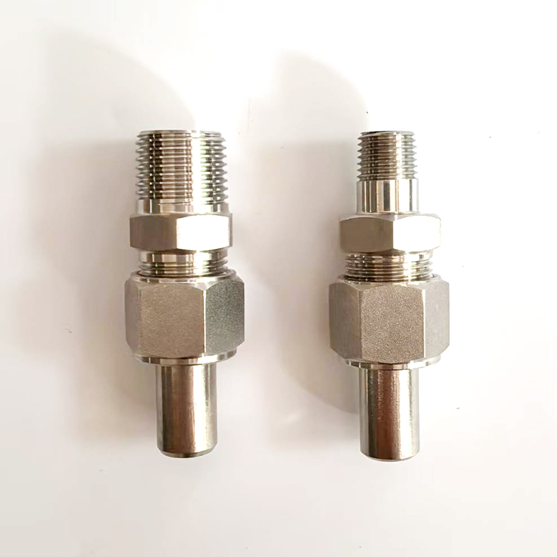 对焊式终端接头